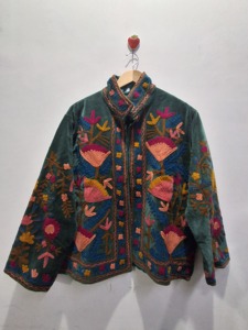 Luxury Floral Embroidered Velvet Jacket Women's Handmade Designer Coat Unique Outerwear Fashion Coat - Product Image 4
