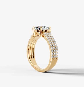 Anillo de Moissanita en Plata de Ley 925 Chapado en Oro, Elegante Anillo de Compromiso Solitario, Clásico para Bodas, Aniversarios y Fiestas - Product Image 2