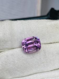 Piedra preciosa de kunzita natural con corte cojín de 13.18 ct, calidad AAA, brillo AAA, color agradable, perfecta para pulir, disponible a precio económico. - Product Image 2