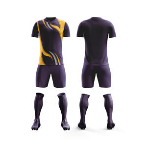 Uniforme de Fútbol de Alta Calidad con Estampado Personalizado |   Tallas para Hombres, Mujeres y Jóvenes |   Ropa Deportiva Ligera de Secado Rápido al por Mayor - Product Image 1