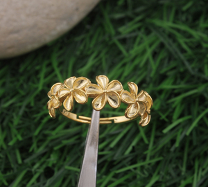 Bague fine en argent sterling plaqué or 18 carats pour femmes, bague de mariage classique à fleurs, bague empilable, marguerite, rose, fleur - Product Image 5