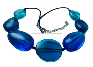 สร้อยคอจี้เรซินสีฟ้าใสสไตล์โบฮีเมียนแบบเรียบง่ายเก๋ไก๋แนวโรแมนติกลูกปัดตะขอสำหรับครบรอบแต่งงานของผู้หญิง - Product Image 2