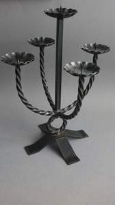 Candelabro de Aluminio Hecho a Mano Ecológico - Diseño Moderno y Sencillo para Decoración del Hogar, Bodas, Navidad, Cumpleaños, Pascua - Product Image 4