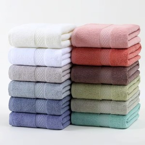 OEM Wholesale Cotton <b>Towels</b> Low Price Heavy GSM Ultra Absorbable Quick Dry Soft and Smooth Luxury <b>Bath</b> <b>Towels</b> Bulk Order Supply - Product Image 1