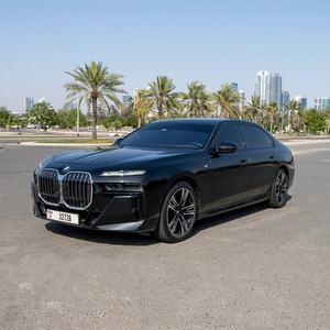 Venta Especial: BMW Serie 7 Usado, Sedán de Lujo, Calidad Premium, Mejor Precio, Disponible para Exportación, Envío Mundial Disponible - Product Image 1