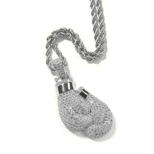 Collar con colgante de guante de boxeo de plata 925 chapado en oro, con moissanita engastada, cadena de cuerda, joyería hip hop para el día a día, 24 pulgadas - Product Image 4