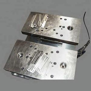 Matrice de poinçonnage de précision personnalisée pour les moules Service d'ingénierie et de fabrication personnalisé - Product Image 5