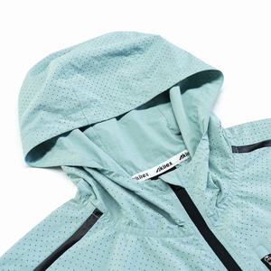 Ensemble de survêtement technique réfléchissant avec veste coupe-vent à capuche et pantalon de jogging pour homme, tenue de sport de plein air, streetwear - Product Image 4