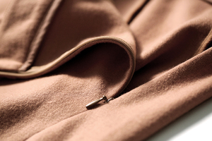 Jupe plissée en maille unie taille haute coupe trapèze pour femme, longueur genou, couleur camel, idéale pour l'automne et le bureau - Product Image 3