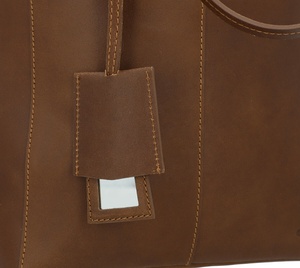Bolso de mano de cuero genuino de alta calidad, bolso de viaje de hombro para mano y portátil para uso universitario y de oficina, temporada de verano y otoño - Product Image 6