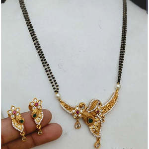 18K Gold Plated Zircon Mangalsutra Floral Pendant Necklace and Earring Set - Product Image 1