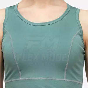 Ensemble de yoga pour femme haute performance, solide et confortable, avec des propriétés extensibles légères, respirantes et écologiques, 2 pièces, style sport moderne - Product Image 4