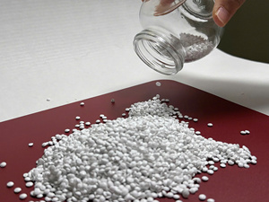 OEM CaCO3 Filler <b>Masterbatch</b> for PE PP Film Bags Woven Sack Raffia Injection Extrusion Custom Grade Vietnam Supplier Exporter - Product Image 2