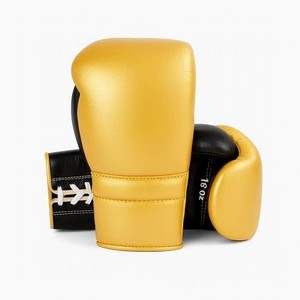 Gants de boxe d'entraînement sur mesure, très demandés, couleur or, style lacets, fabriqués en cuir véritable. - Product Image 1