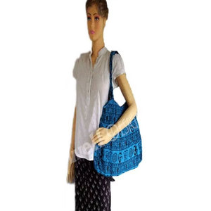 Sac à bandoulière en coton OM Design, sac fourre-tout ethnique fait main, sac de transport en coton réutilisable et écologique, sac de shopping bohème pour tous les jours et les voyages - Product Image 3