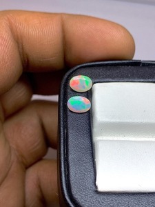 Loose Natural Ethiopian Welo Fire Opal Round Brilliant Cut White 2-3 Carat Gemstone for Jewelry Making - Product Image 4