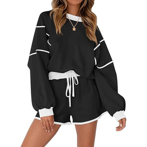 Conjunto de Sudadera Oversize con Diseño de Ribete en Contraste y Pantalones Cortos con Cintura Ajustable para Mujer, Estilo Urbano - Product Image 1