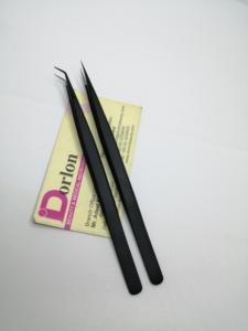 Pince à épiler noire de 14 cm pour extensions de cils, à pointe en fibre, pince à isolation pointue, pince courbée personnalisée à 45 degrés - Product Image 4