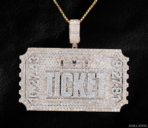 Pendentif Hip Hop Homme Femme en Argent Sterling 925 Massif Plaqué Or Jaune avec Diamant Moissanite Véritable, Breloque Tendance Certifiée GRA - Product Image 1