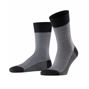 Chaussettes de sport en polyester tricoté respirant pour hommes, personnalisables avec logo, haute qualité, imprimées, décontractées et habillées pour l'été - Product Image 1