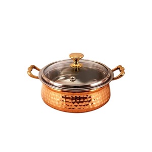 Casserole en cuivre martelé artisanal de luxe avec couvercle en verre et poignées en laiton pour cuisine professionnelle et restauration - Product Image 4