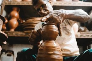 Porte-bougie en terre cuite rustique décoratif pour l'intérieur et l'extérieur, la maison, le bureau et l'ambiance festive - Product Image 3