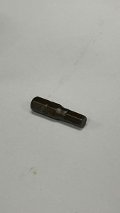 Embout de tournevis industriel OEM sablé H5 hexagonal 25 mm 1/4H, fabriqué à Taïwan, 1 pièce en boîte PP, pour bricolage - Product Image 2