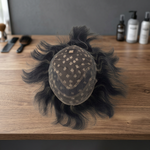 Toupee de Encaje con Cabello Remy Indio, 130% de Densidad, Diseño de Ondas Sueltas en el Centro, 100% Atado a Mano con Nudos Invisibles - Product Image 1