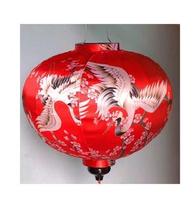 Linterna de seda artesanal vietnamita, decoración tradicional elegante para festivales de Bodas de Año Nuevo Lunar y Ambiente de jardín al aire libre - Product Image 1