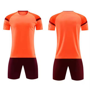 Tissu anti-UV à séchage rapide, emblème/noms d'équipe personnalisés, uniforme de football professionnel personnalisé - Product Image 3