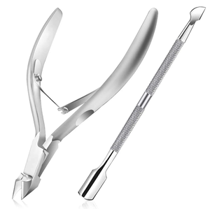 Kit de manucure professionnel en acier inoxydable à lames courbées, avec pince à cuticules à large ouverture pour ongles et repousse-cuticules, et coupe-ongles pour ongles incarnés - Product Image 3