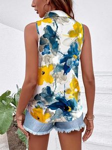 Camisa sin mangas con botones y estampado floral en amarillo y azul para mujer - Top ligero e informal de verano para un ajuste relajado - Product Image 3