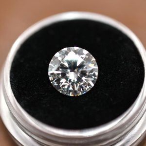 Diamant de laboratoire de 3 carats, couleur D, clarté VS, taille excellente, CVD HPHT, en vrac, marque Bezelis, origine Gujarat, vente en gros - Product Image 1