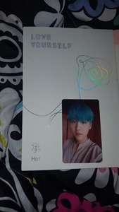 Set de CD y Photobook del Álbum Love Yourself Her de BTS - Colección K-Pop en Coreano para Mayores de 12 Años - Product Image 6