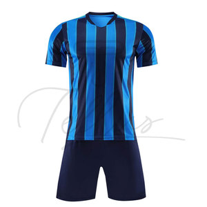 Nuevo Diseño de Uniformes de Fútbol de Tela Ligera y Corte Ajustado para Adultos, Uniformes de Fútbol con Nombre y Números Personalizados - Product Image 5
