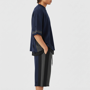 Conjunto de camiseta y pantalones cortos de alta calidad con logo impreso en DTG, diseño de bloques de color, para hombre, estilo casual de verano, corte holgado, conjunto de 2 piezas. - Product Image 3