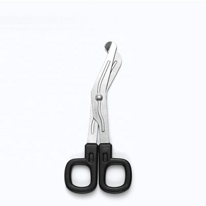 Tijeras Médicas de Acero Inoxidable Negro de 14.5cm, Tijeras para Vendajes, Tijeras para Gasa, Corte de Lona, Primeros Auxilios Domésticos, Reutilizables - Product Image 2