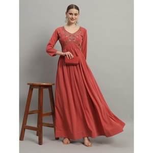 FANCY GEORGETTE BORDADO HILO TRABAJO ALIA CORTE VESTIDO MELOCOTÓN - Product Image 1