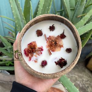 เทียนกะลามะพร้าวทำมือ100% ธรรมชาติและเป็นมิตรกับสิ่งแวดล้อมพร้อมส่วนผสมปลอดสารพิษสำหรับตกแต่งบ้าน - Product Image 6