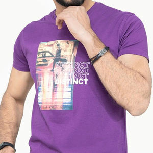 T-shirt pour homme à manches courtes, col rond, coupe ajustée, imprimé photo, tissu jersey décontracté, logo distinctif sur le devant - Product Image 4