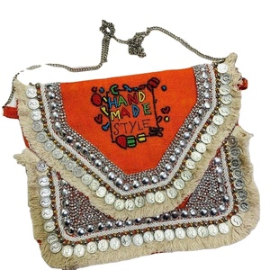 Bolsos de mano Banjara de yute hechos a mano duraderos para mujer, declaración de moda Bohemia para fiestas, opción económica de regalo para - Product Image 1