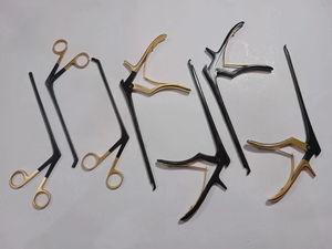 Pinces chirurgicales orthopédiques Codman Karison & Cushing pour la glande pituitaire, noires et dorées, 7 pièces, par Mahfooz Instruments - Product Image 3