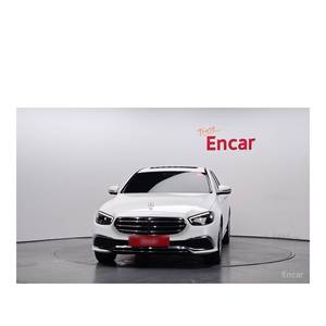 Mercedes-Benz Clase E E250 Exclusive, Modelo Septiembre 2023, con 19,450 km, Caja de Cambios Automática, Asientos de Cuero, Cámara Trasera - Product Image 3