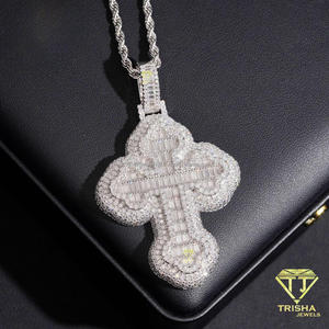 จี้รูปกางเขนประดับเพชรโมอิสซาไนต์ เงินแท้ 925 ฝังเพชรแบบ Iced Out พร้อมเพชรทรงบาแกตต์และทรงกลม เครื่องประดับฮิปฮอปสุดหรู - Product Image 4