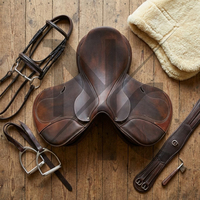 Selle d'équitation anglaise en cuir naturel souple de haute qualité, avec cadre en bois, confortable et durable, produits d'équitation anglaise en provenance d'Inde.