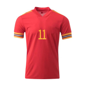 เสื้อฟุตบอลผู้ชายแขนสั้นระบายอากาศดีไซน์ใหม่ทันสมัยขายส่งราคาดีที่สุด  รับออกแบบสีและโลโก้ตามสั่ง ผลิตจากโพลีเอสเตอร์ 100% สำหรับทุกเพศ - Product Image 1