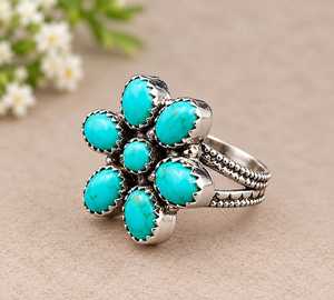 Anillo Floral de Plata de Ley 925 al por Mayor con Turquesa Natural, Gema Ovalada y Engaste de Dientes de Sierra, Anillo de Declaración Floral con Diseño de Racimo - Product Image 1