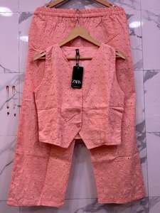 เสื้อคุร์ตาเด็กทารก ยี่ห้อ New Kingsa Textile รุ่น Unisex สำหรับฤดูหนาวและฤดูร้อน สไตล์วินเทจ ขนเฟอร์เทียม กันลม ผ้าฝ้าย ทรงครอป กระชับพอดีตัว แห้งเร็ว เหมาะสำหรับงานรับปริญญา - Product Image 4