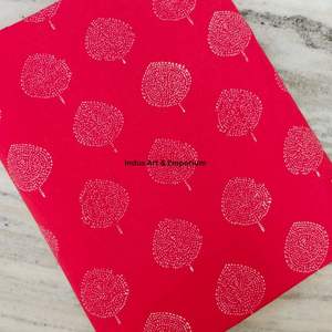 Tissu en coton imprimé traditionnel Jaipuri, coton cambriqué imprimé au bloc 60x60, tissu en coton à motifs. - Product Image 4