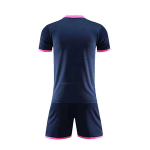 Uniforme de Fútbol Transpirable de Talla Grande 100% Poliéster, Uniforme de Fútbol de Material Duradero Más Vendido de Alexandria Industries - Product Image 3